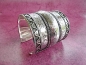 Preview: Breiter indischer Armreif aus Weissmetall