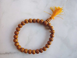 Preview: Handmala Tikra Sandelholz
