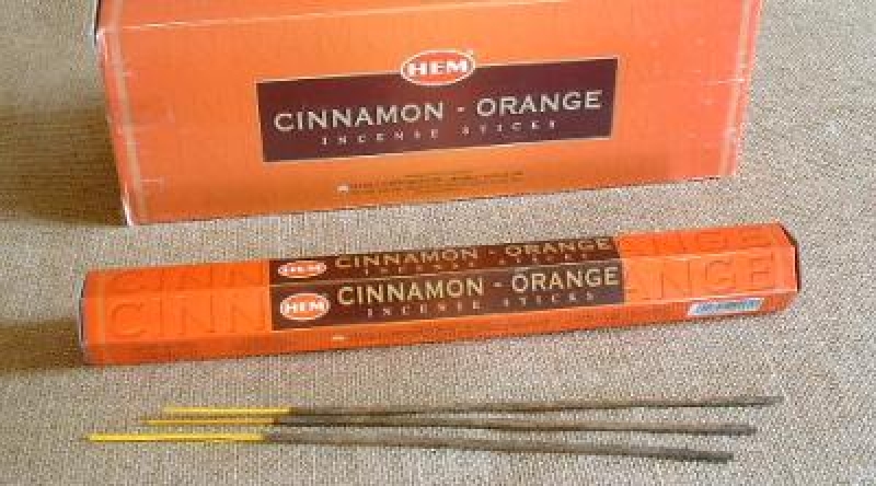 HEM Cinnamon Orange (Zimt Orange)  Räucherstäbchen 20g