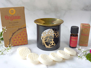 Preview: Buddha unterm Bodhibaum Duftlampe Aromalampe