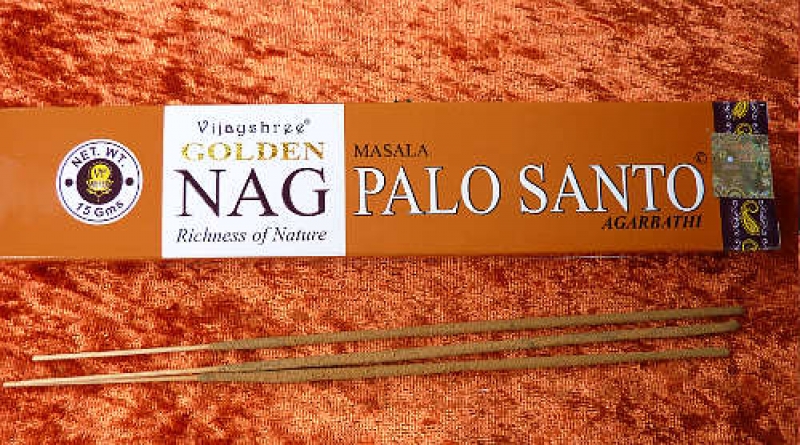 Vijayshree Golden Nag Palo Santo Masala Agarbathi  Räucherstäbchen ,  15g