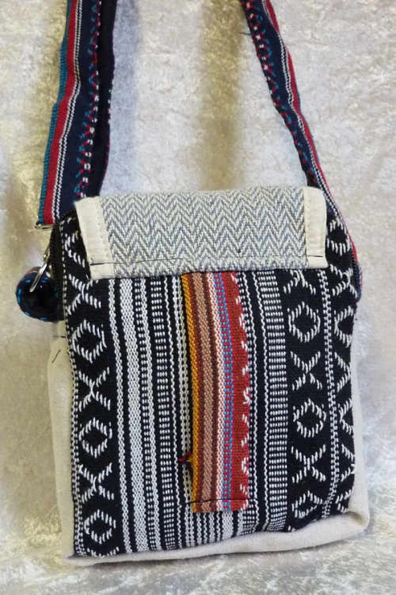 Preview: Hanftasche für die Reise aus Nepal