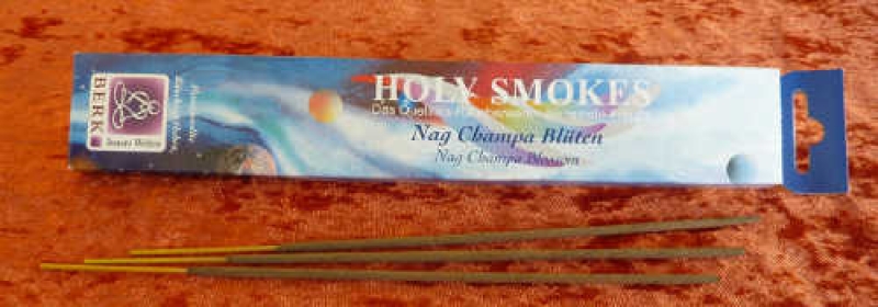 NagChampa Räucherstäbchen,  Blue Line von Holy Smokes 10g