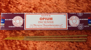 Satya Opium Räucherstäbchen 15g