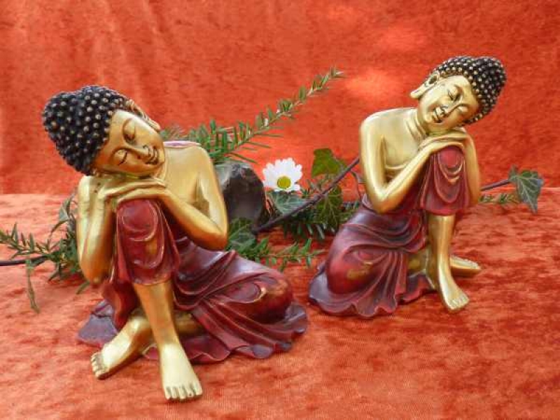 Sitzender Buddha, rot gold