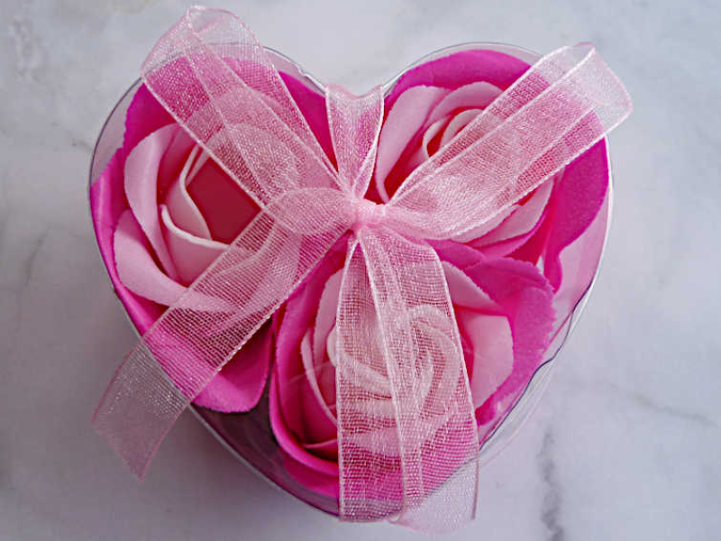 3 rosa Seifenrosen Geschenkset