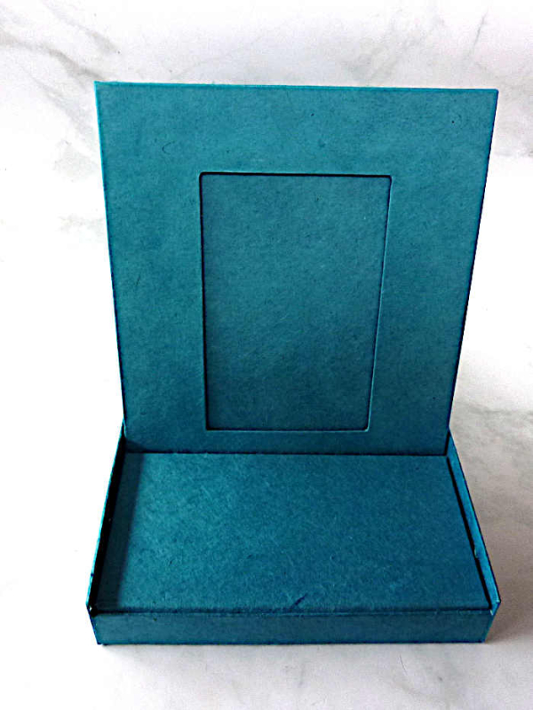 Reise- & Hausaltar aus handgeschöpftem Papier - blau mit Silberdruck