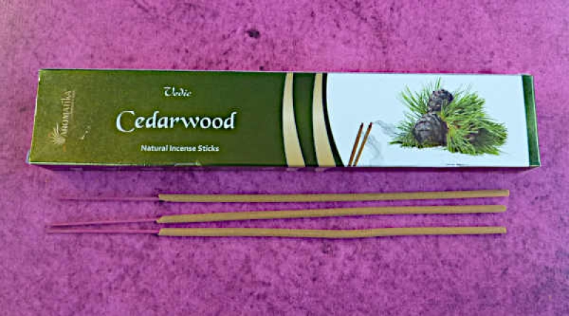 Cedarwood Zeder Vedische Masala Räucherstäbchen Zedernholz Moschus Vanille 15g