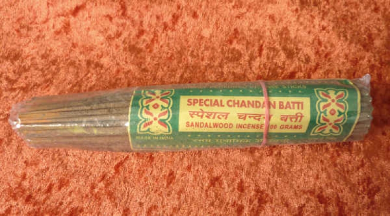 Special Chandan Batti Räucherstäbchen 100g