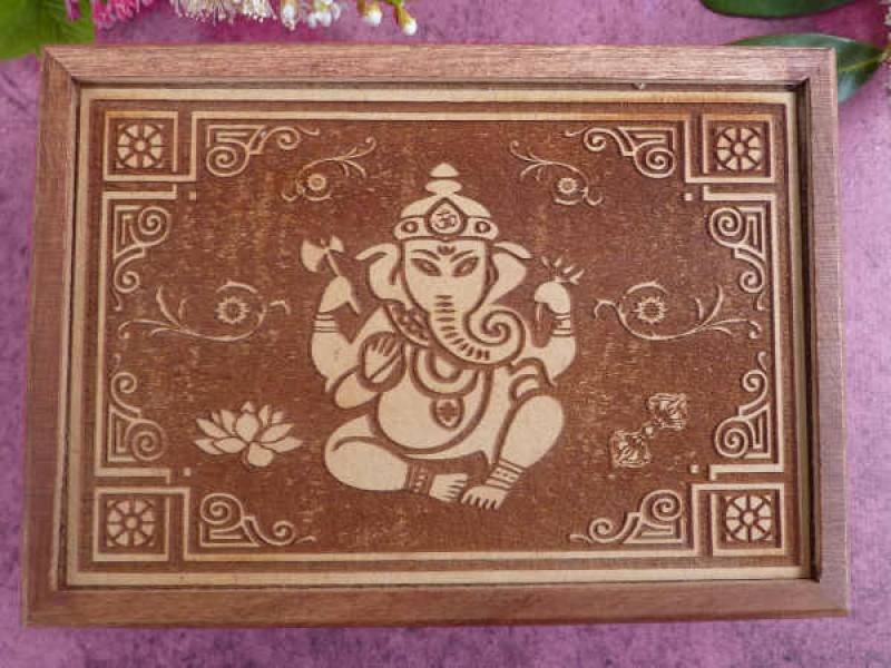 Indische Holzdose Ganesha