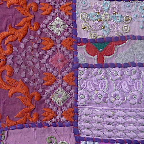 Violetter indischer Patchwork-Kissenbezug