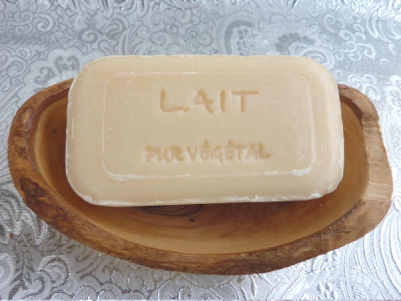 Französiche Olivenölseife Duftnote Milch Kokosmilch