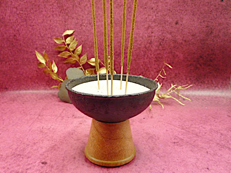 Räucherschale schwarz Holzfuß