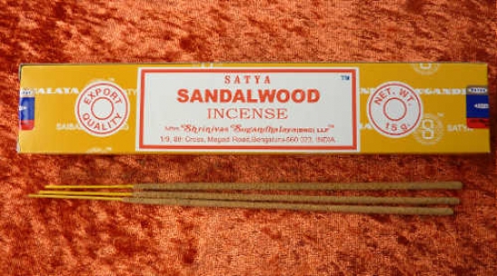 Satya Sandalwood Sandelholz Räucherstäbchen