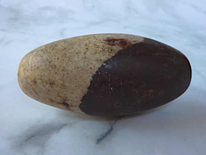 Shiva Lingam heiliger Stein Indien