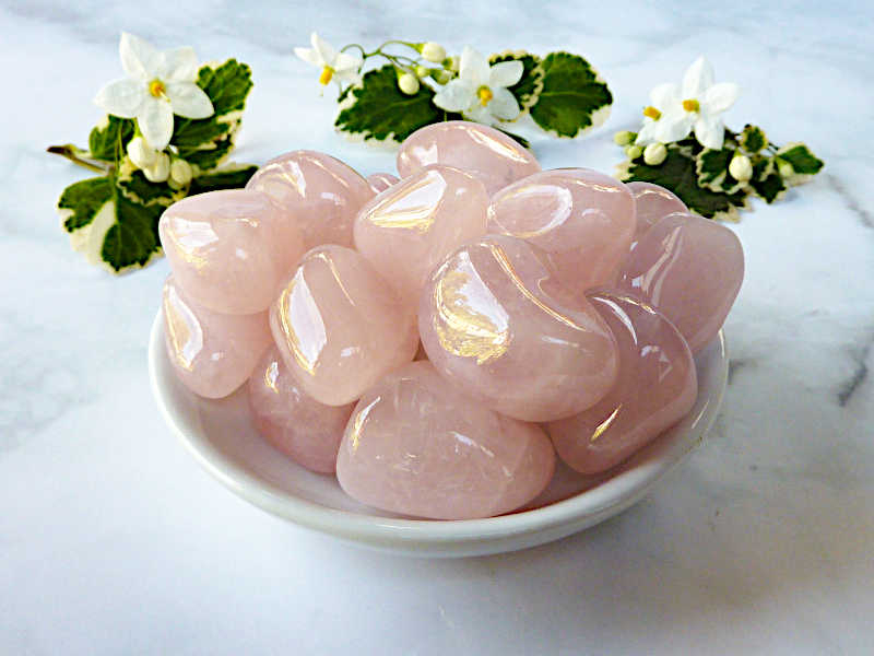 Rosenquarz Trommelsteine Wasserstein Dekostein 100g