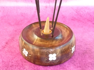 Holz-Halter rund für Räucherstäbchen & Räucherkegel